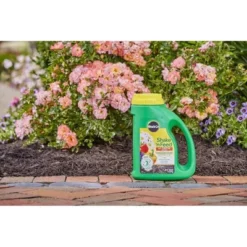 Miracle-Gro Shake 'N Feed All Purpose Continuous Release Plant Food 4.5lb