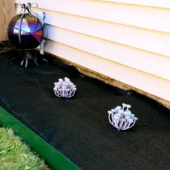 Sunnydaze Decor Sunnydaze UV Resistant Landscape Fabric Weed Barrier Fabric With Landscape Staples -Landscape Zone GUEST ac97d971 81cf 463e a191 616b369a6c58